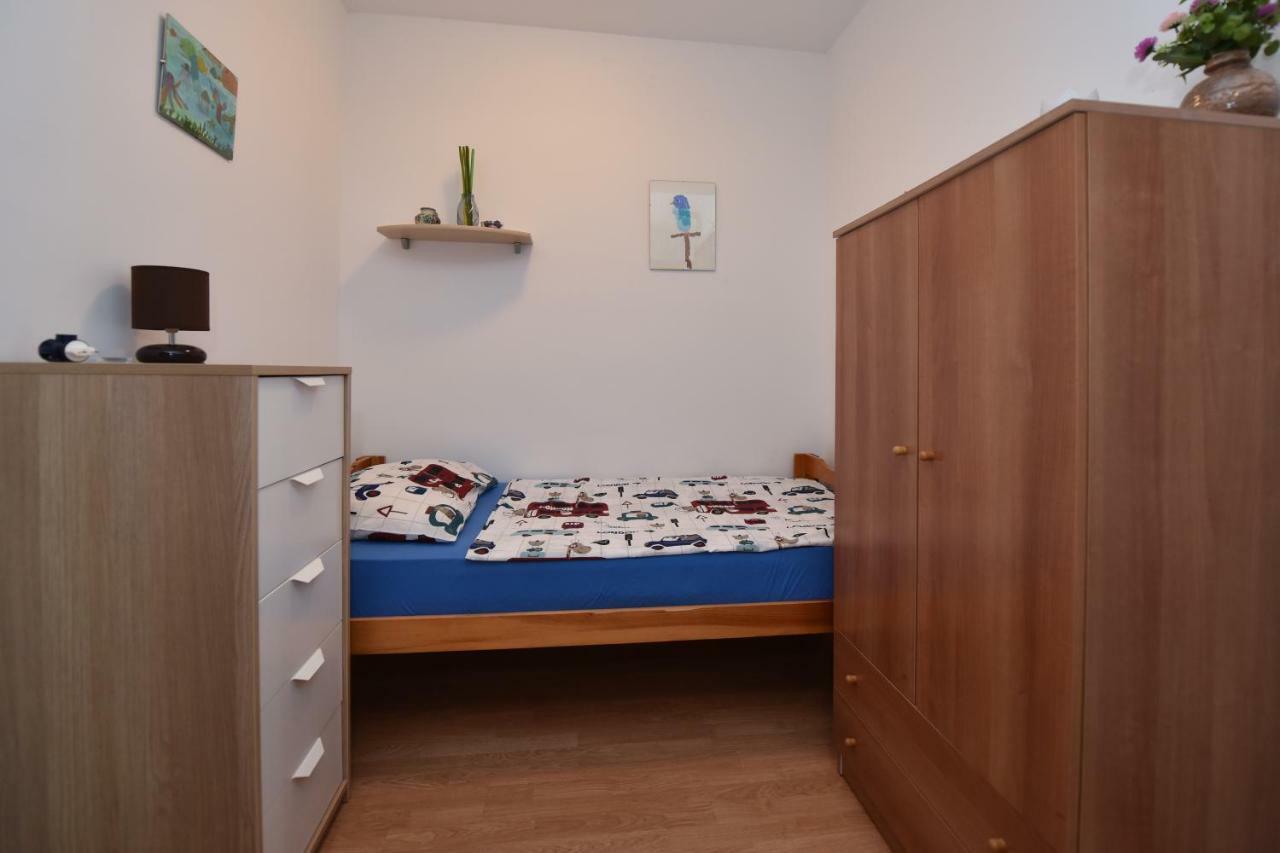 Apartments Enya Novalja Extérieur photo